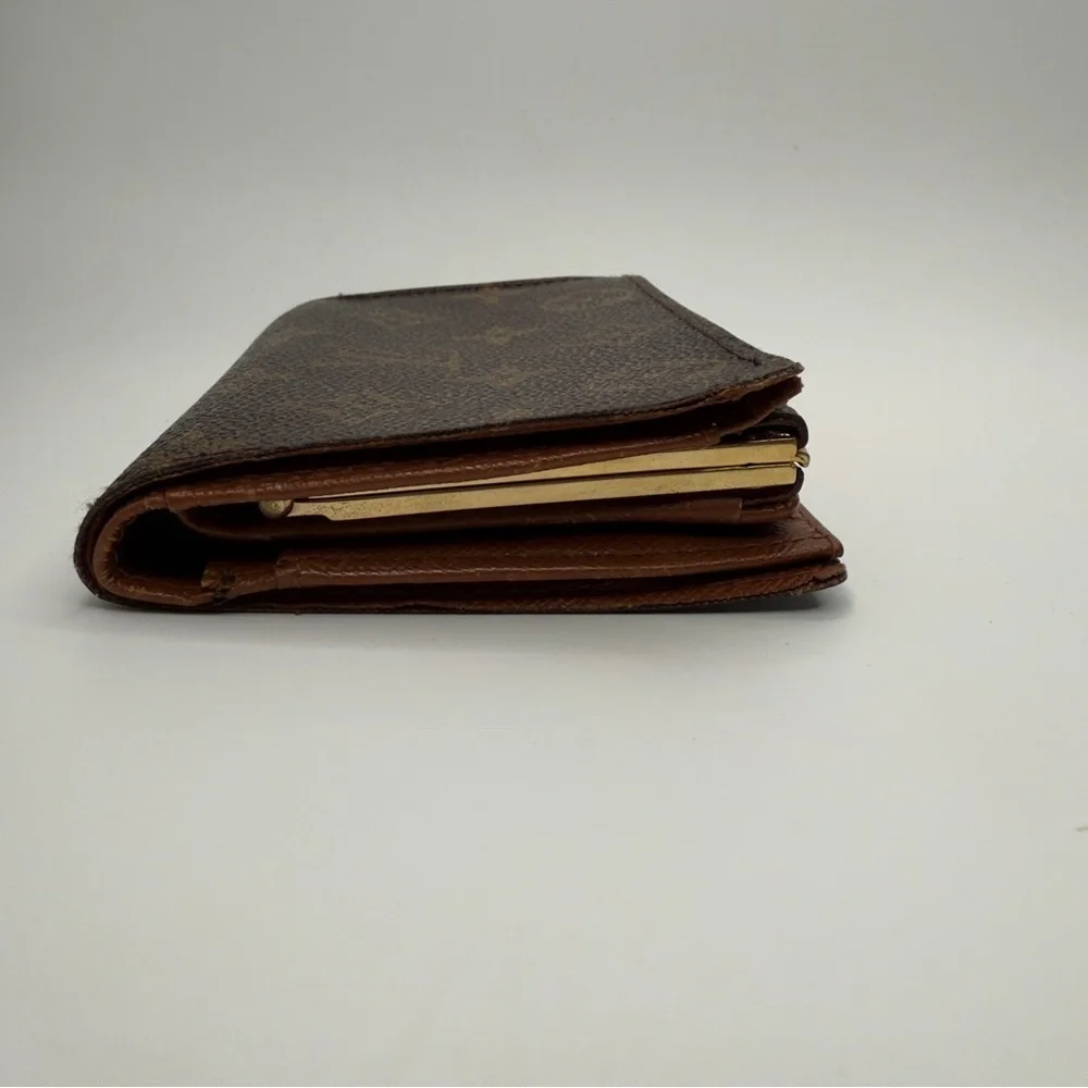 Louis Vuitton Brown Monogram French Purse Wallet Gold | Women’s | Used |